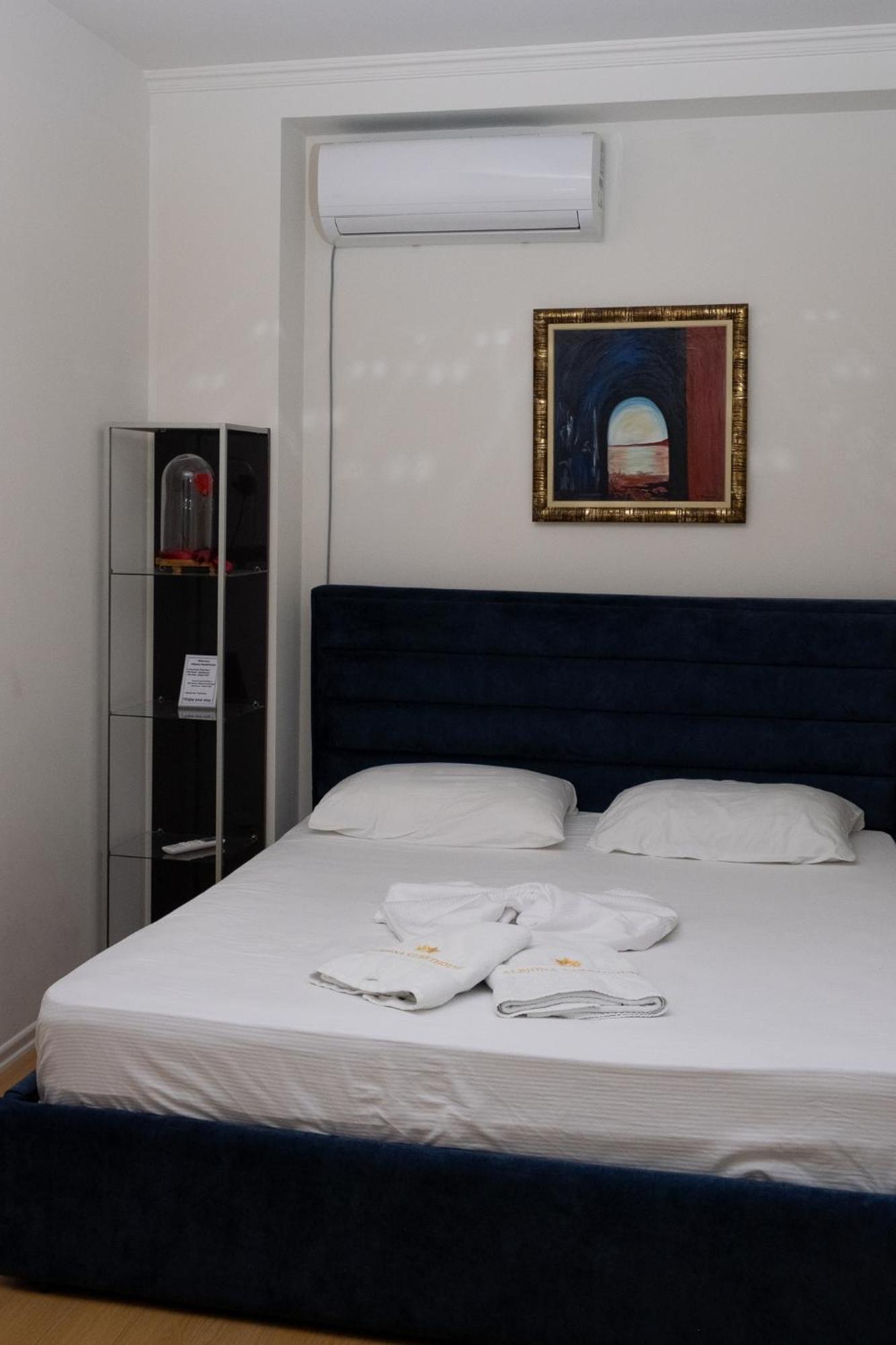 Albjona Guesthouse Тирана Экстерьер фото
