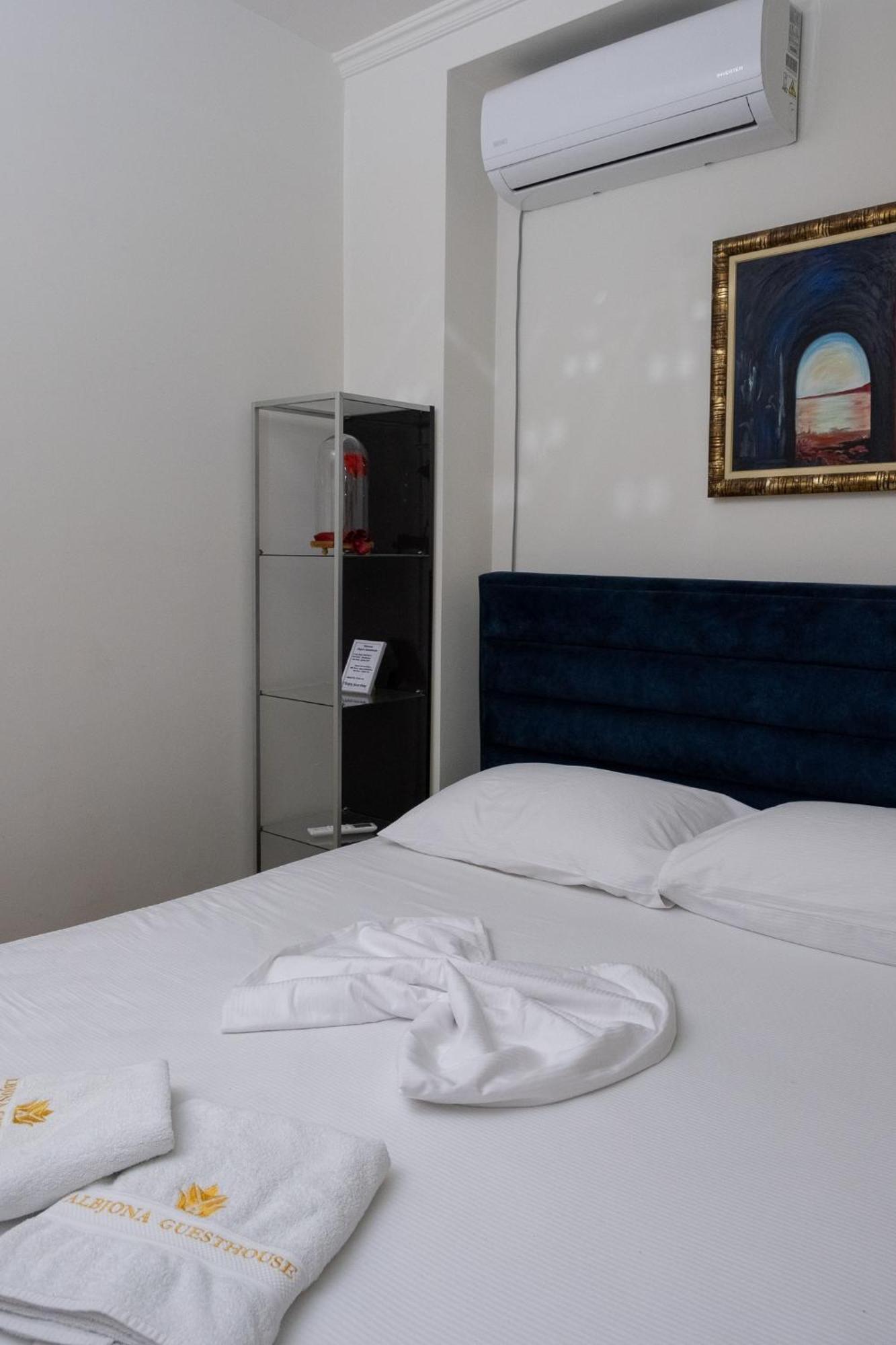 Albjona Guesthouse Тирана Экстерьер фото