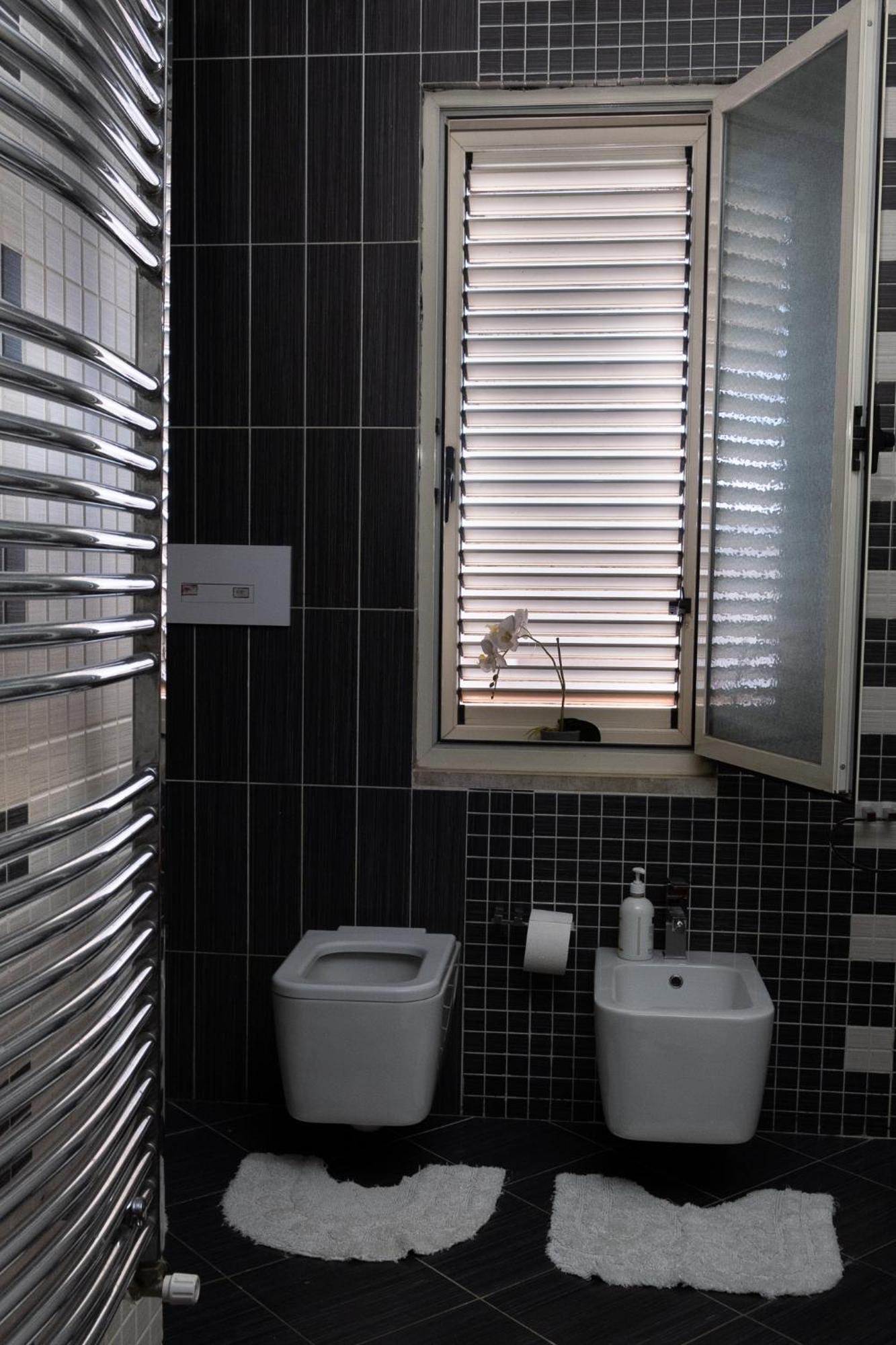 Albjona Guesthouse Тирана Экстерьер фото